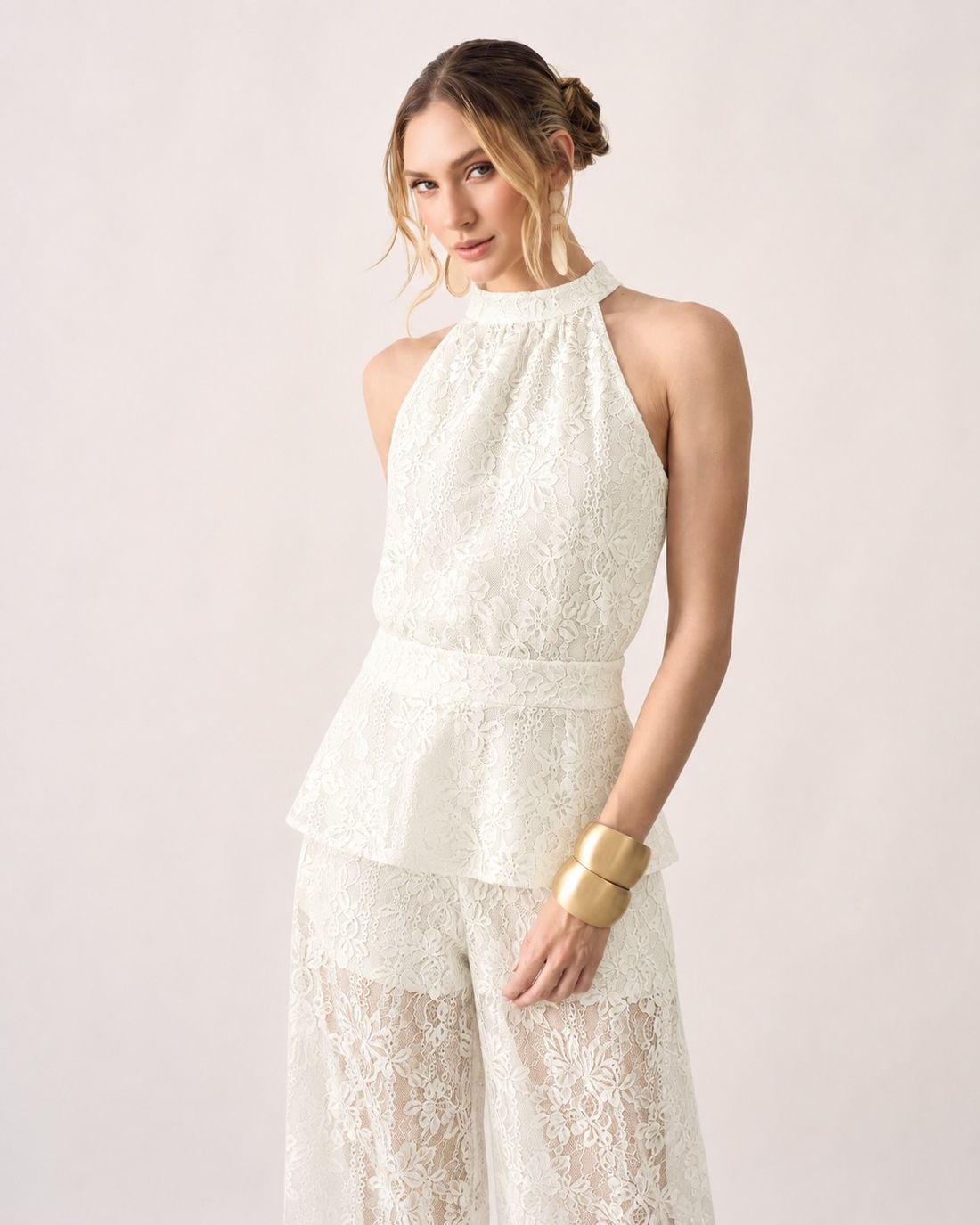 Regata Renda Halter Peplum - Milalai Regata Renda Halter Peplum - Milalai