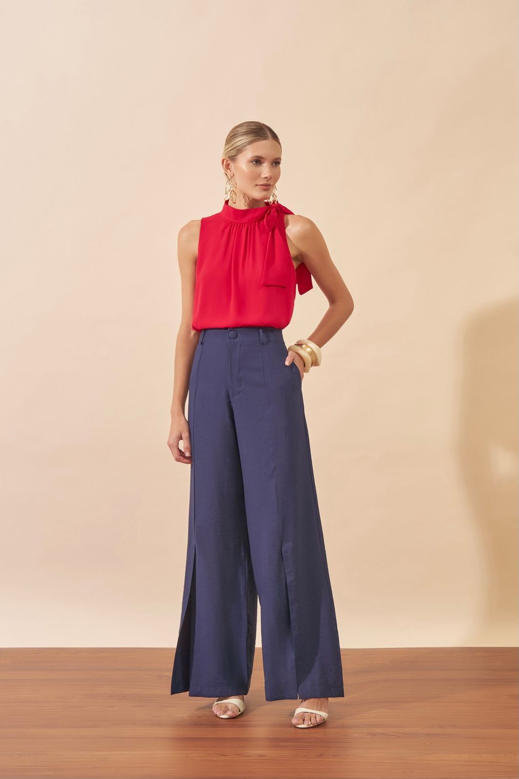 Regata Laço Decote Ombro Botão - Milalai Regata Laço Decote Ombro Botão - Milalai