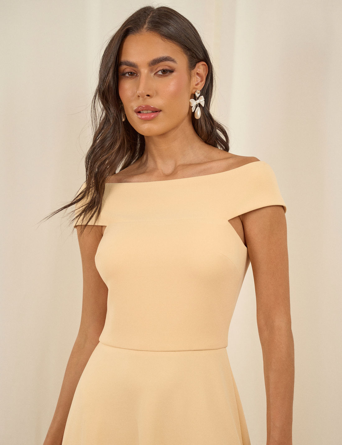 Vestido Isadora Ombro a Ombro - Unique Chic