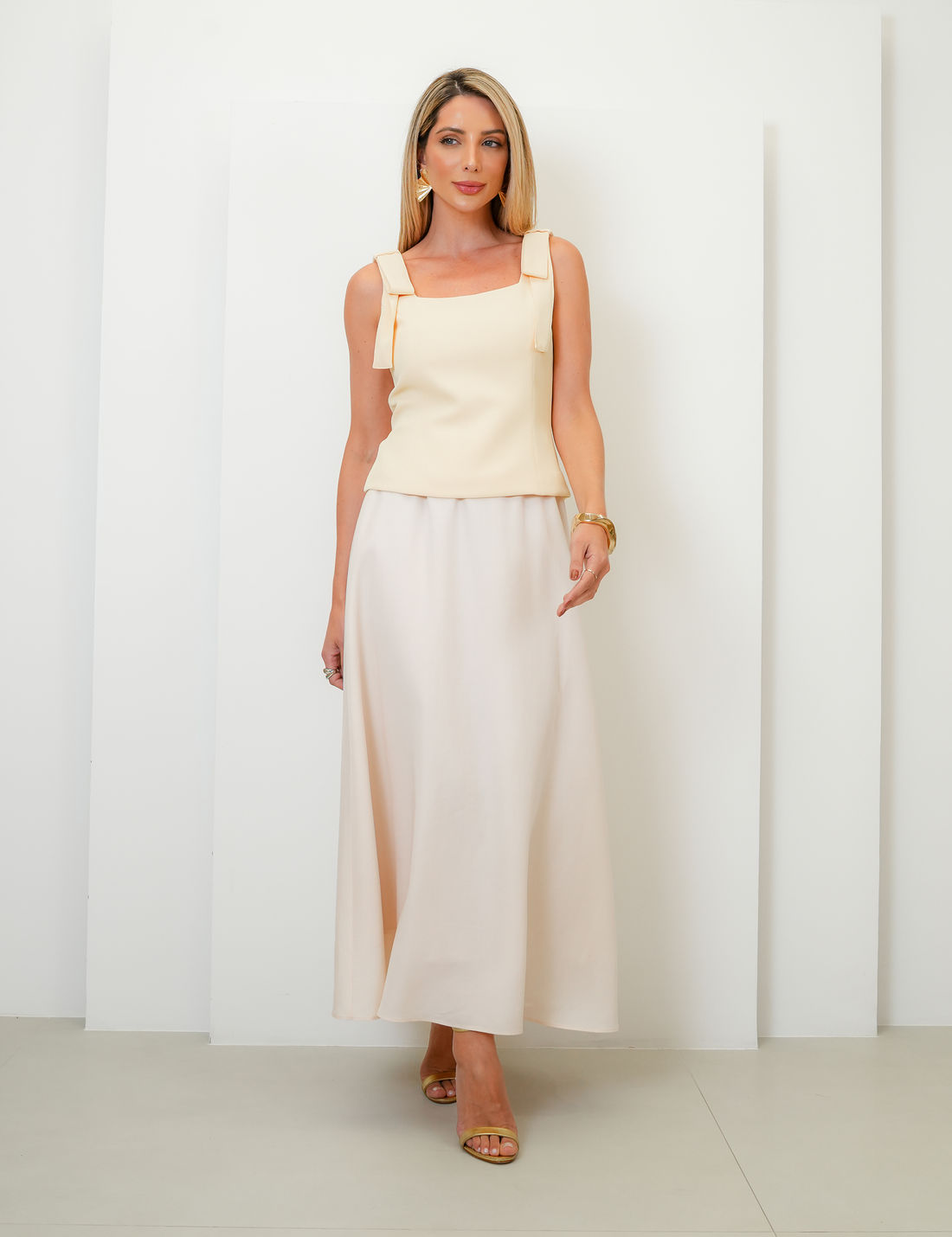 Saia Isabel em Liocel - Unique Chic Saia Isabel em Liocel - Unique Chic