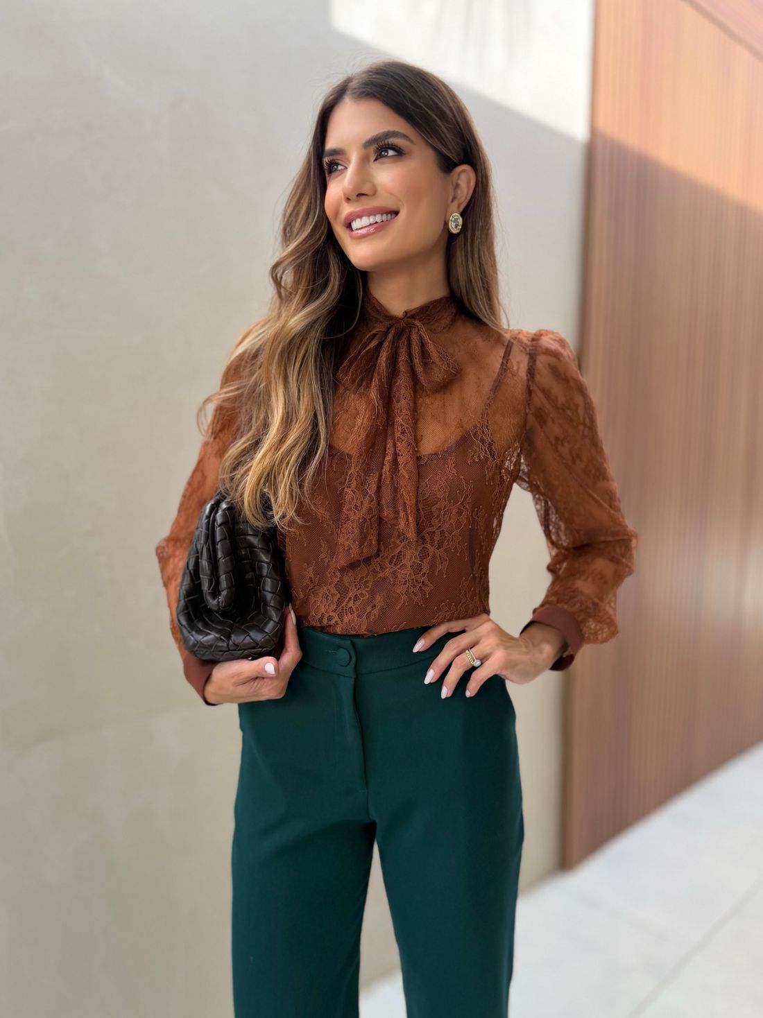 Calça Alfaiataria Twill Com Botão Forrado - Doce Flor