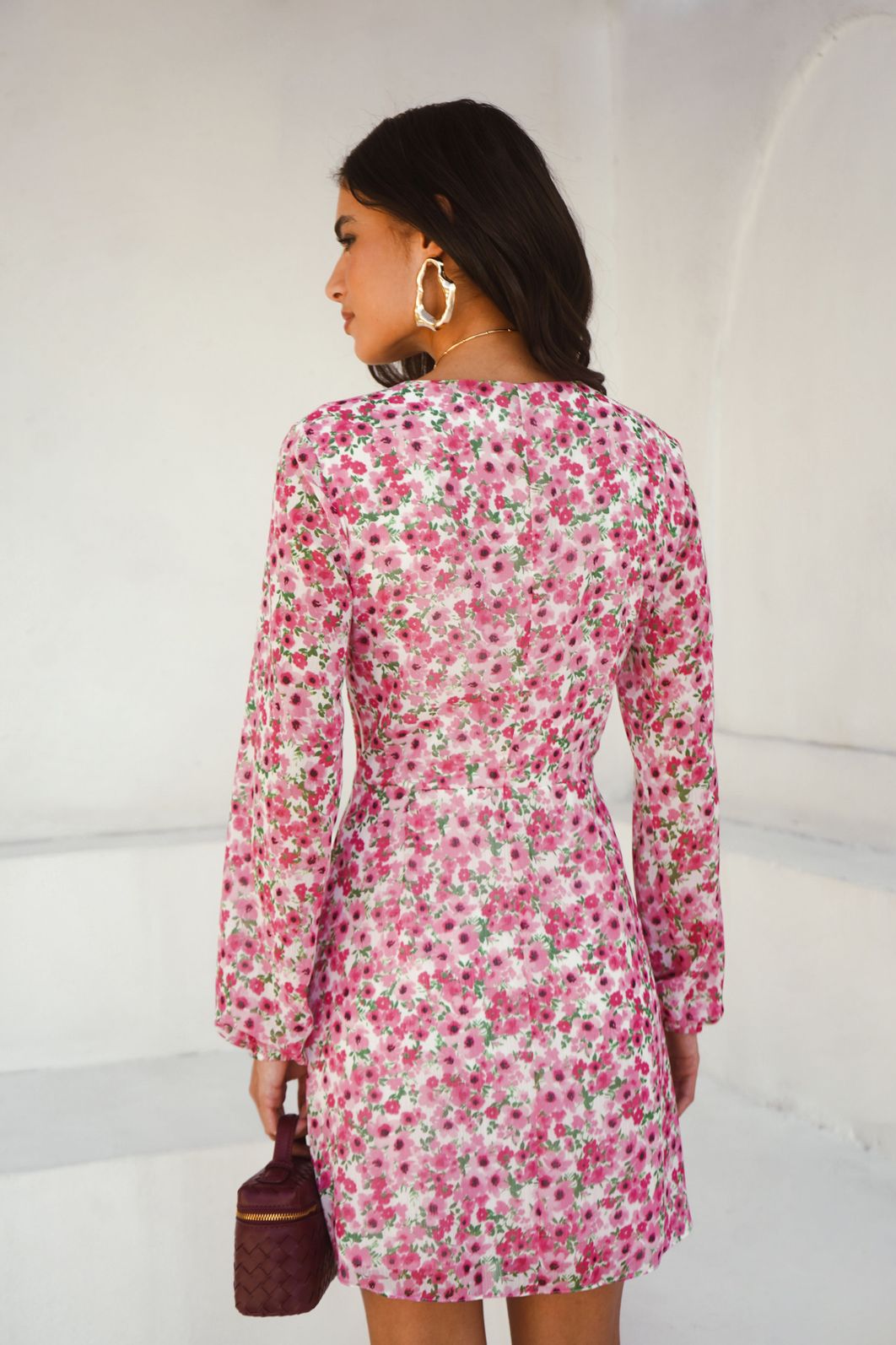 Vestido Curto Floral Manga Longa - Donna Ritz Vestido Curto Floral Manga Longa - Donna Ritz