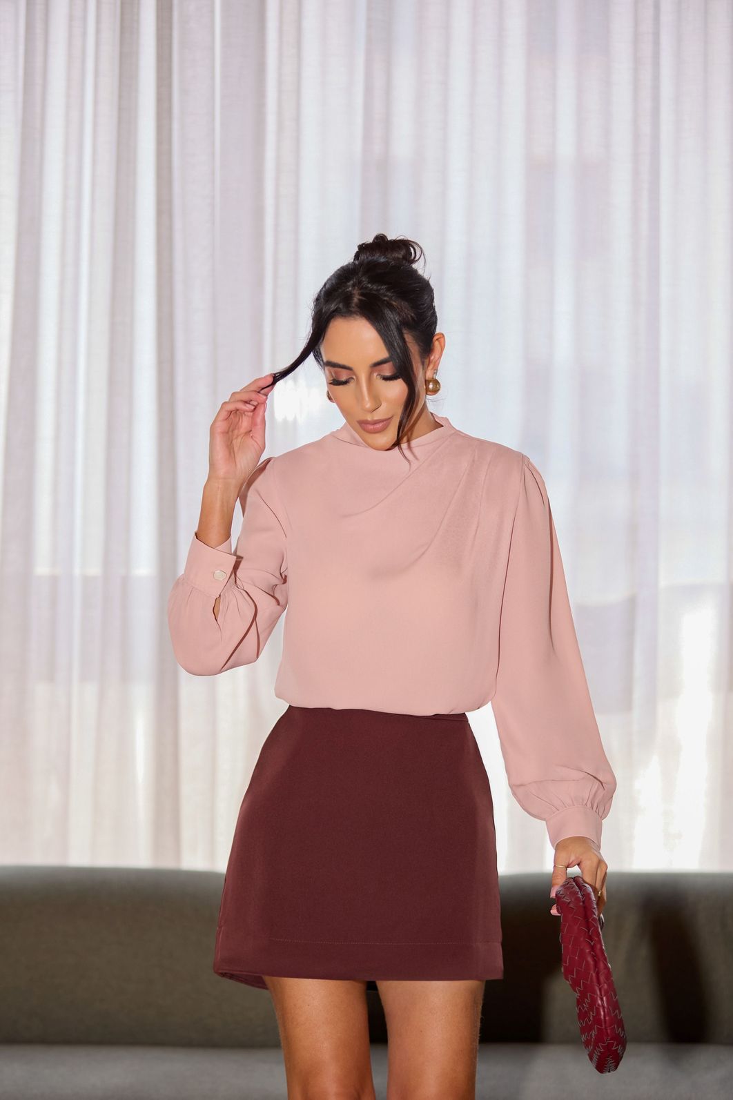 Blusa Crepe Drapeado Com Botão - Milalai