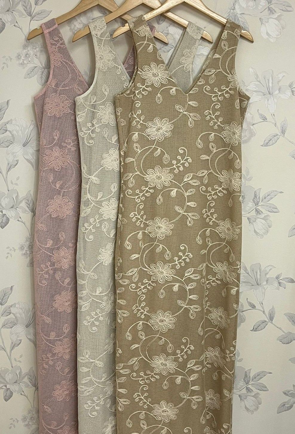 Vestido Longo Tela Bordado - Doce Flor