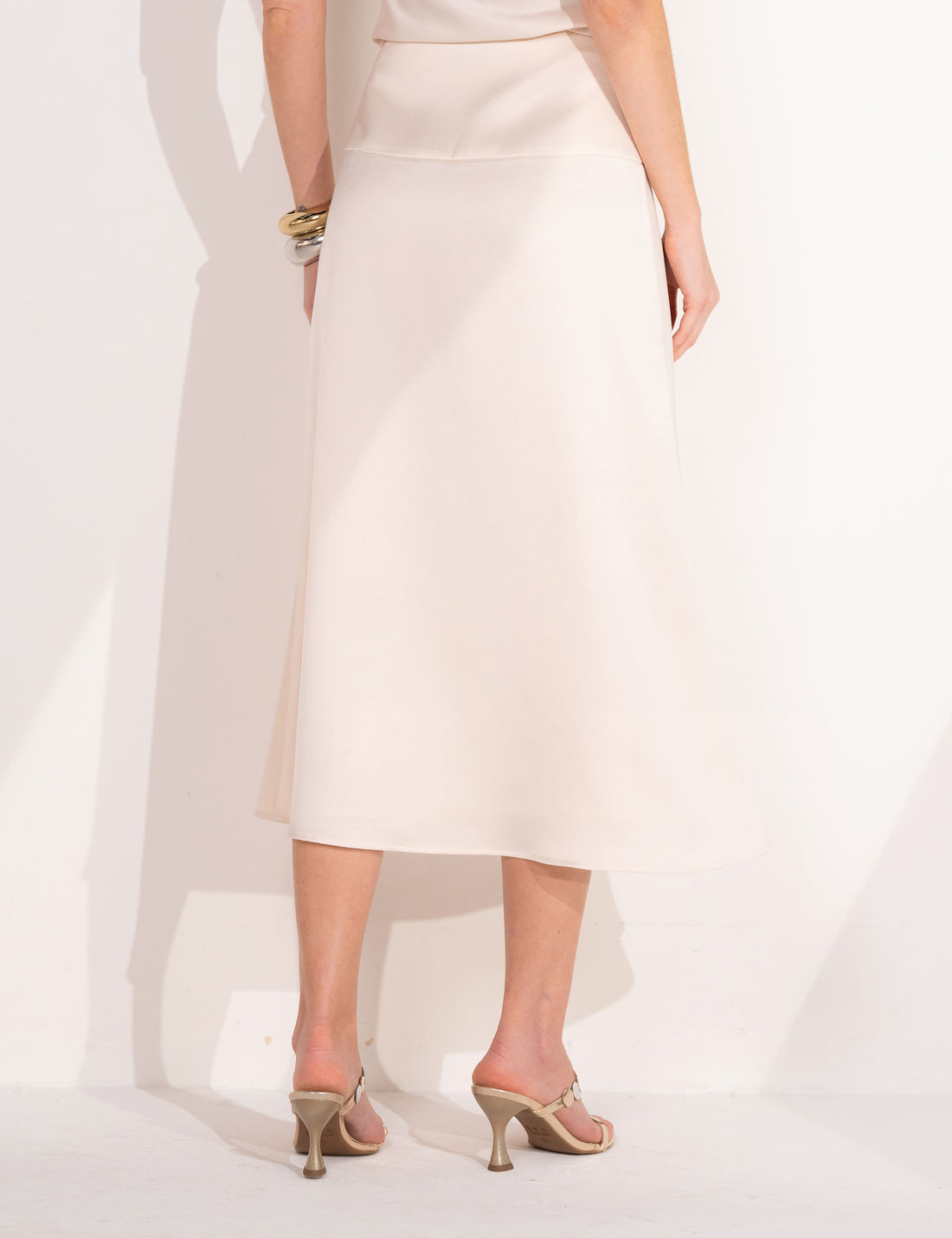 Saia Liane Acetinado - Unique Chic Saia Liane Acetinado - Unique Chic