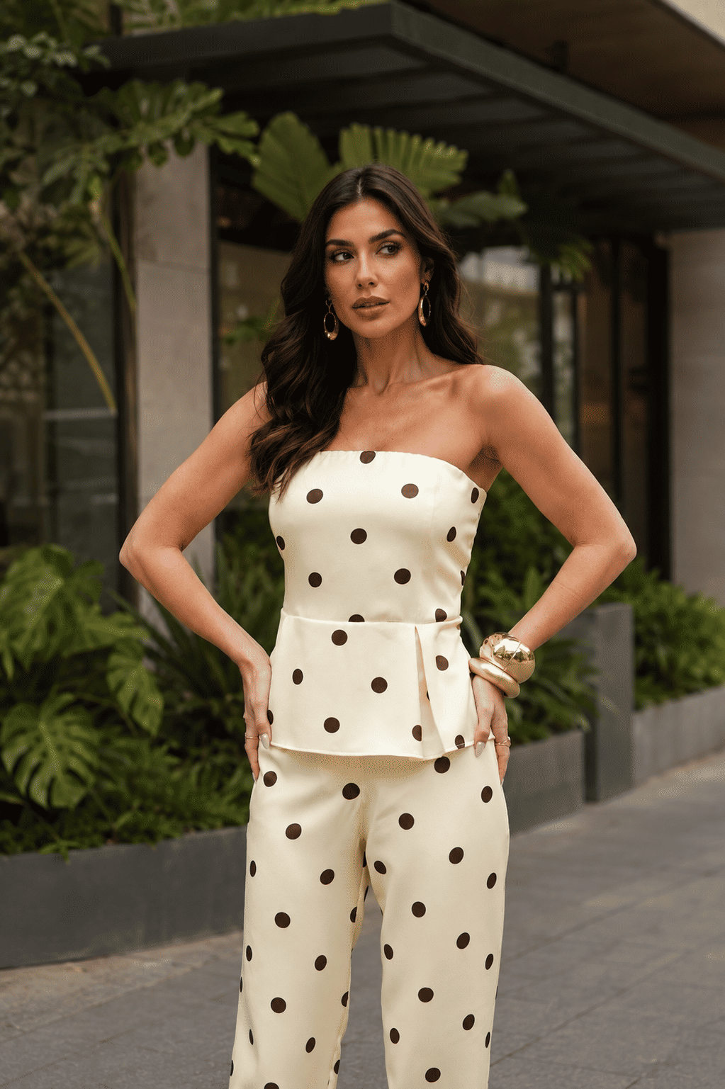 Conjunto Peplum + Calça Barrel Poá ( Amarelo e Marrom ) Conjunto Peplum + Calça Barrel Poá ( Amarelo e Marrom )