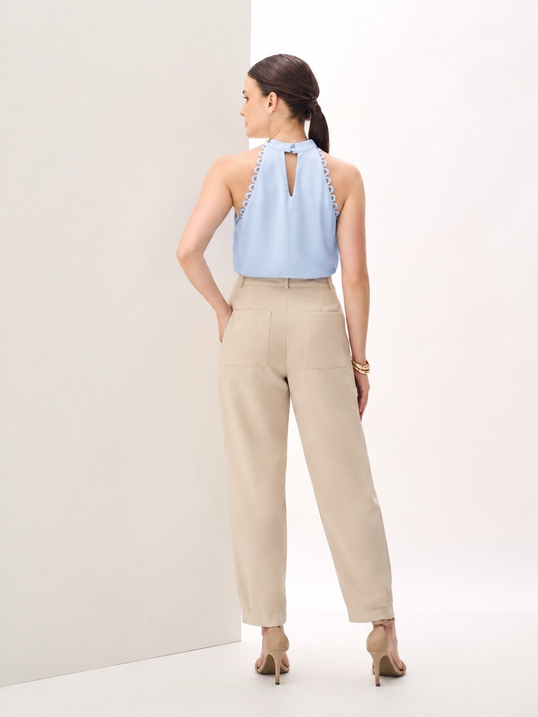 Regata Crepe Decote Halter Renda - Milalai Regata Crepe Decote Halter Renda - Milalai
