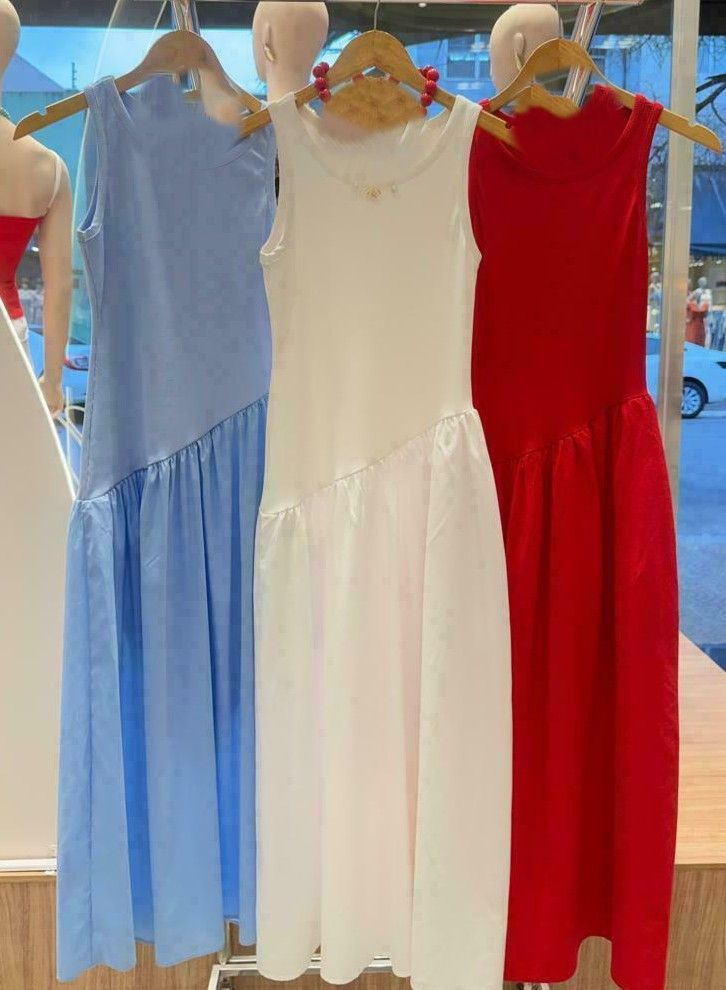 Vestido Midi Malha Assimétrico Franzido Vestido Midi Malha Assimétrico Franzido