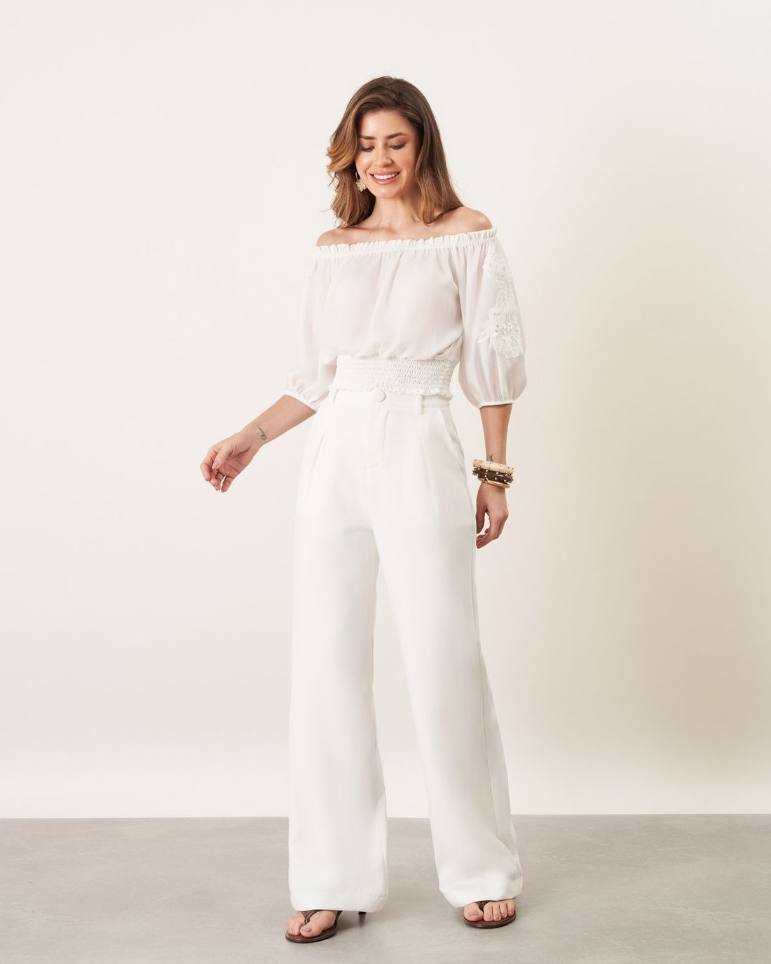 Blusa Ombro a Ombro Manga Renda - Milalai Blusa Ombro a Ombro Manga Renda - Milalai