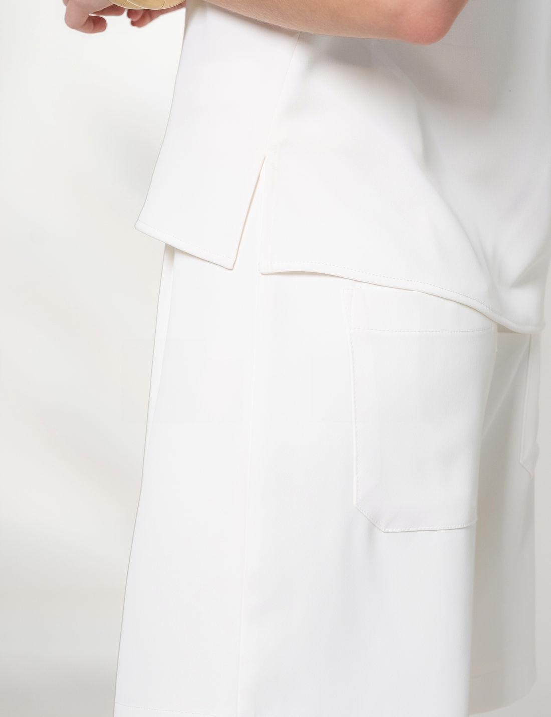 Shorts Pregas Tamara Alfaiataria - Unique Chic Shorts Pregas Tamara Alfaiataria - Unique Chic