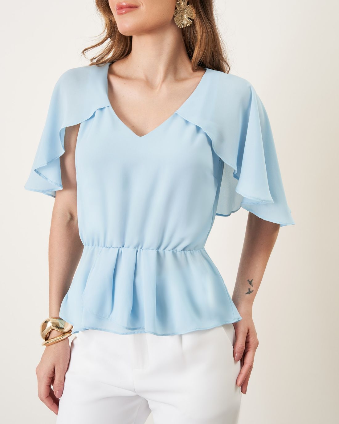Blusa Crepe Capa Com Pregas - Milalai Blusa Crepe Capa Com Pregas - Milalai