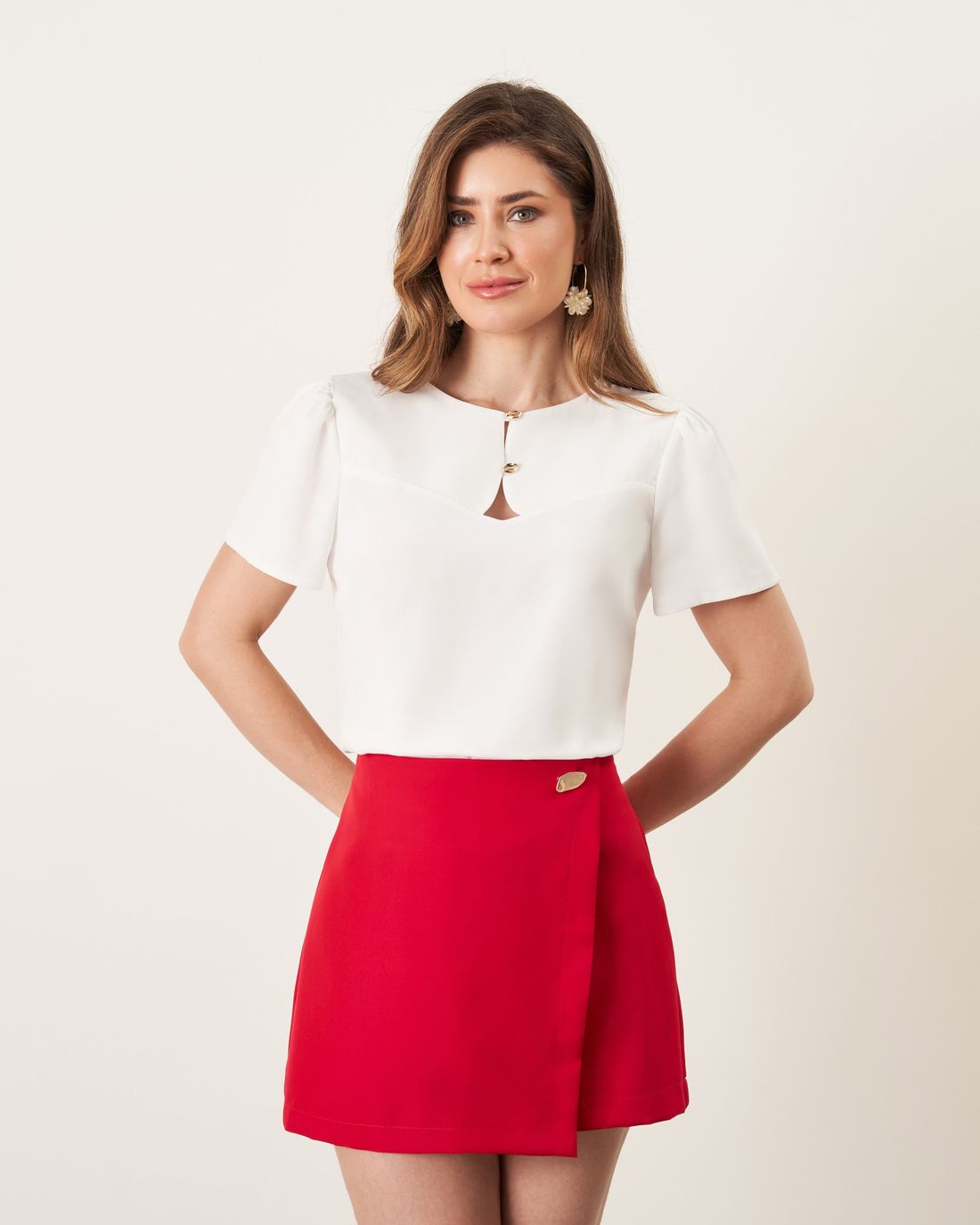 Blusa Crepe Detalhe Vazado E Botões - Milalai Blusa Crepe Detalhe Vazado E Botões - Milalai