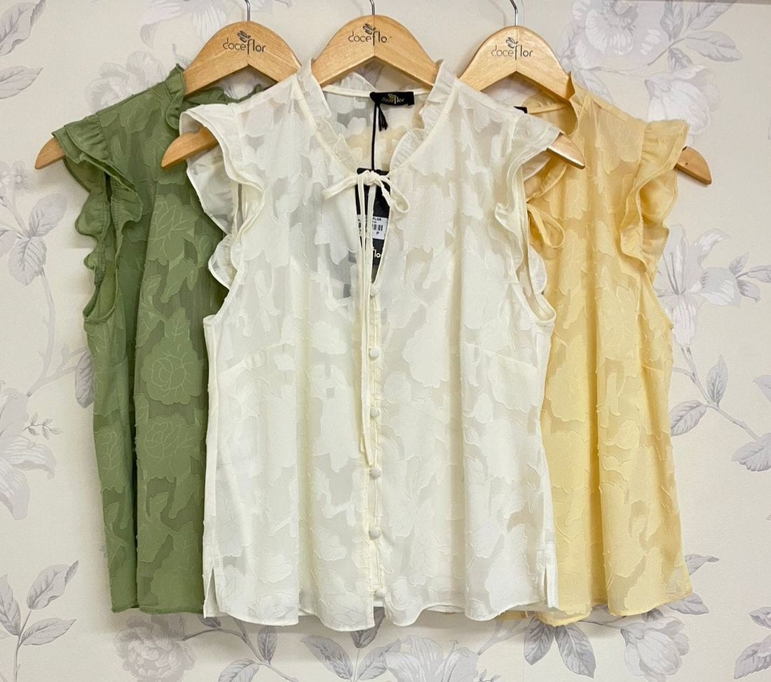Blusa Em Chiffon Jacquard -Doce Flor Blusa Em Chiffon Jacquard -Doce Flor