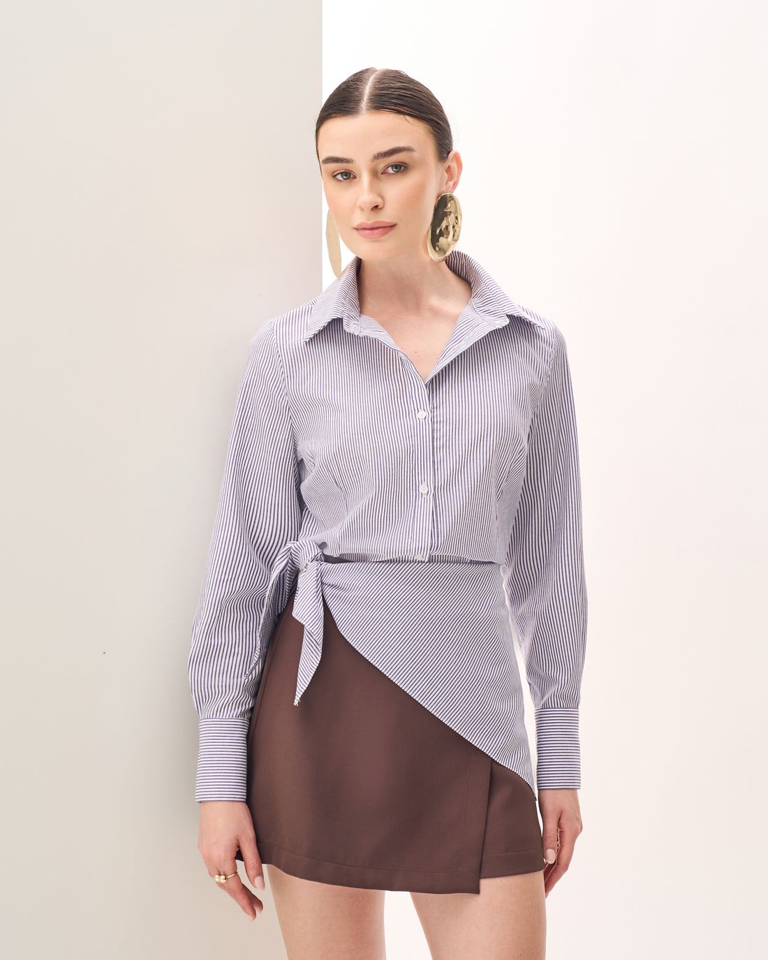 Camisa Listrada com Lenço - Milalai Camisa Listrada com Lenço - Milalai