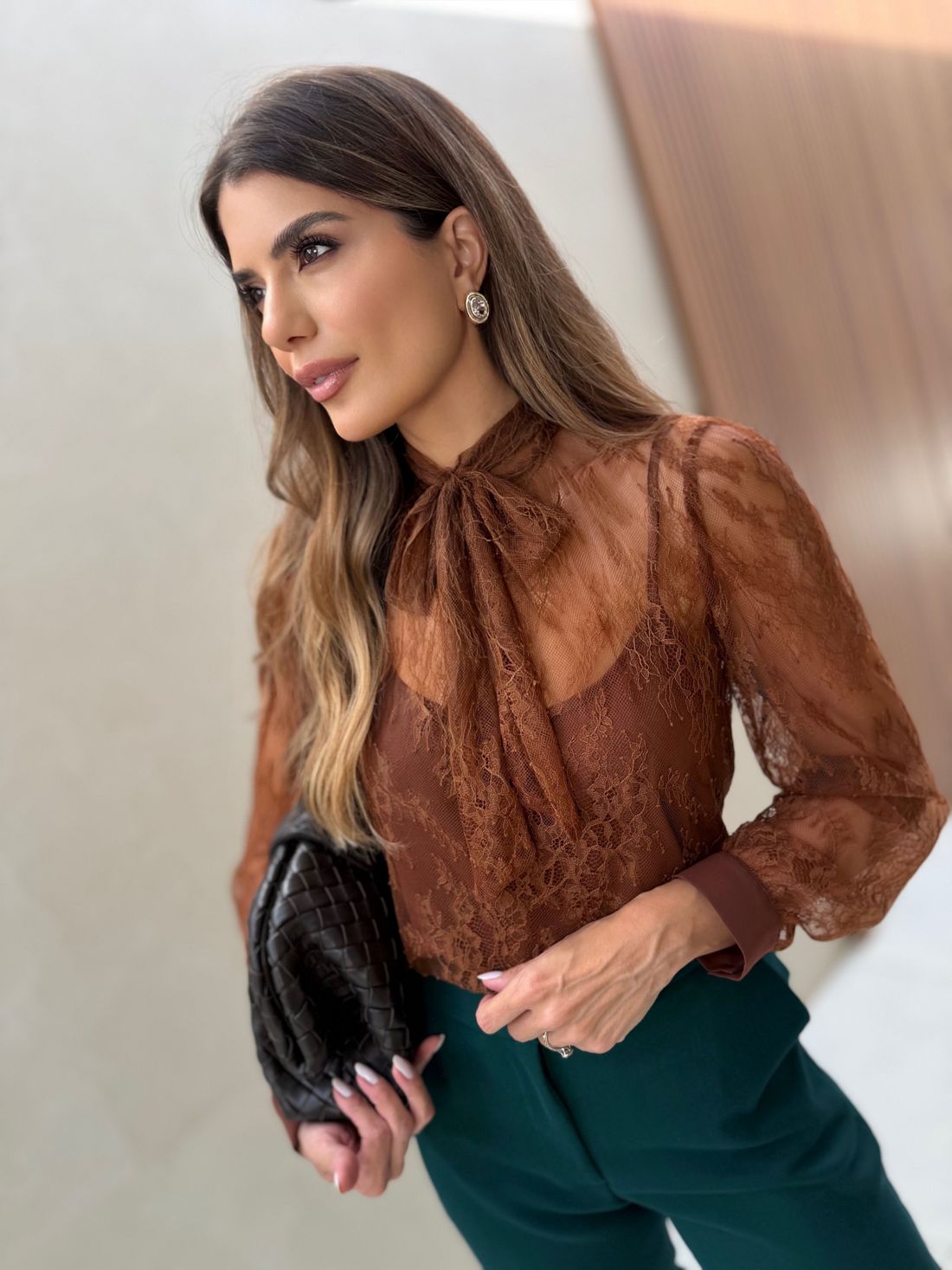 Calça Alfaiataria Twill Com Botão Forrado - Doce Flor