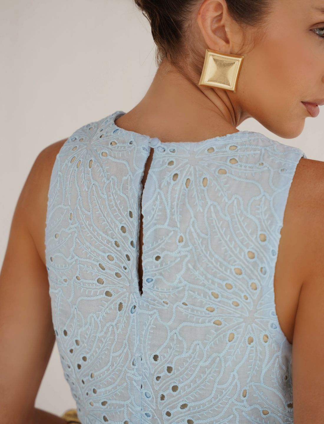 Blusa Laise Cavada Com Babado - Doce Flor Blusa Laise Cavada Com Babado - Doce Flor