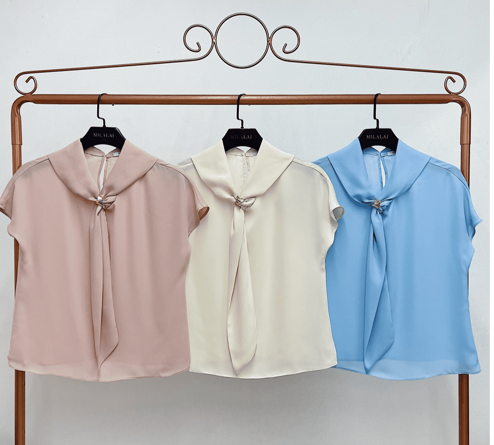 Blusa Crepe Echarpe Fivela Dourada - Milalai Blusa Crepe Echarpe Fivela Dourada - Milalai