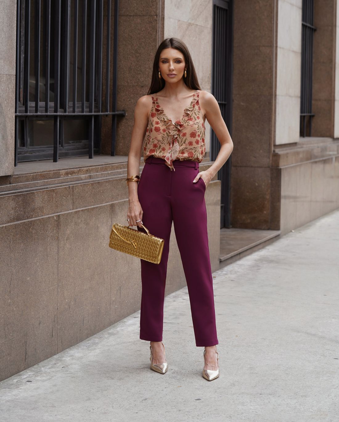 Calça Com Bolsos e Cinto - Doce Flor