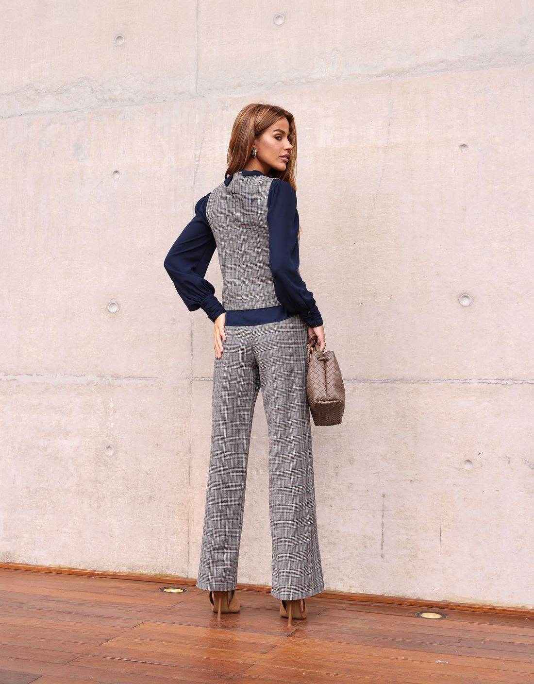 Colete Xadrez Decote V Alfaiataria - Doce Flor