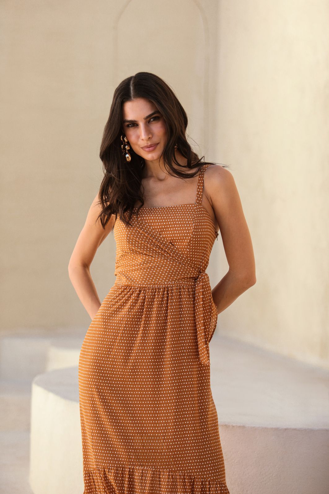Vestido Longo Yoryu Mini Poá Amarração - Donna Ritz Vestido Longo Yoryu Mini Poá Amarração - Donna Ritz