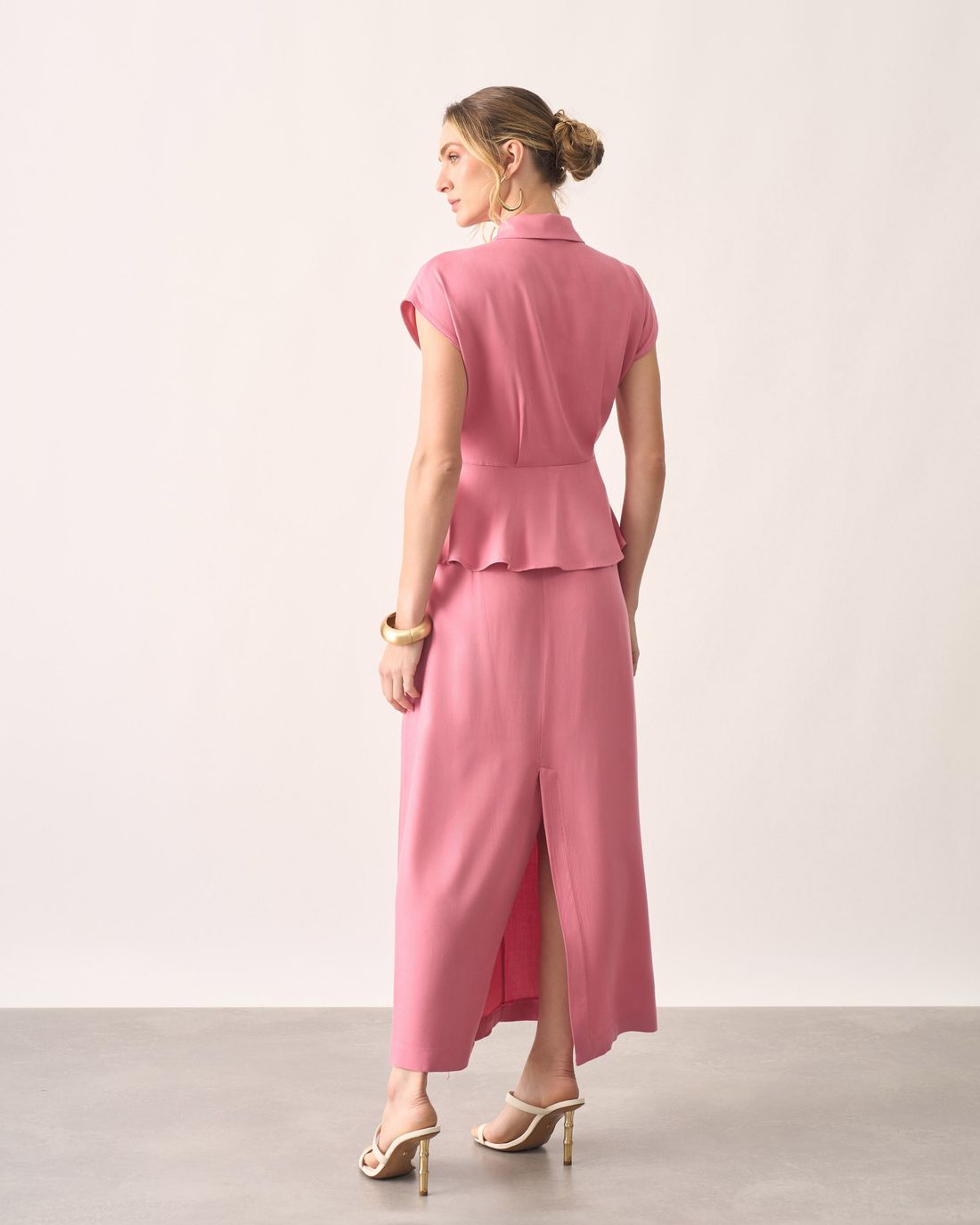 Saia Viscose Twill Costas Fenda - Milalai Saia Viscose Twill Costas Fenda - Milalai