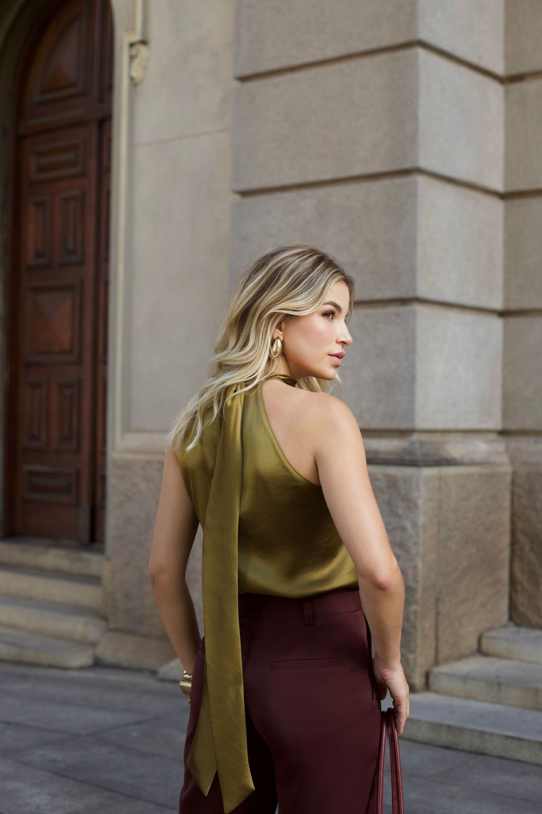 Regata Acetinada Gola Laço - Doce Flor