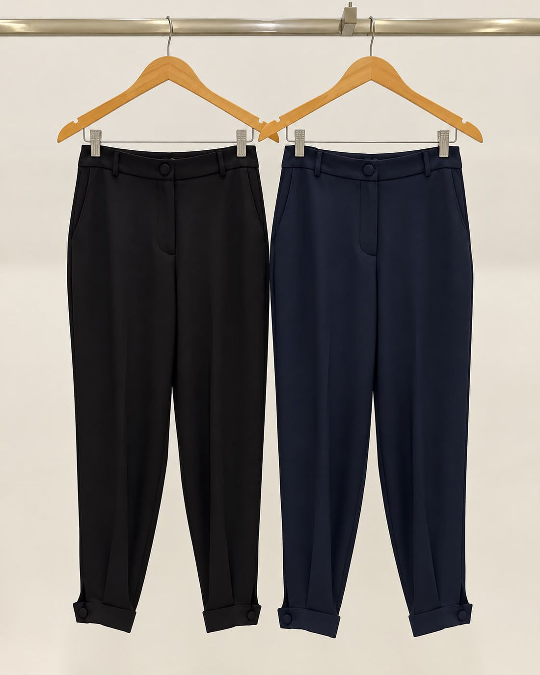 Calça de Alfaiataria com Punho na Barra - Doce Flor Calça de Alfaiataria com Punho na Barra - Doce Flor