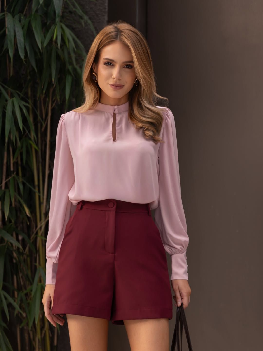 Blusa Crepe Gola Manga Bufante - Doce Flor