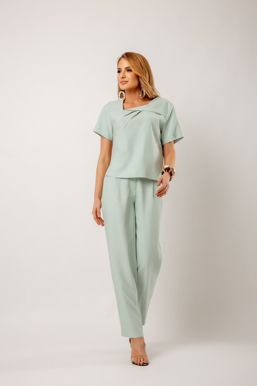 Blusa Alfaiataria Mista de Viscose Origami - Doce Flor Blusa Alfaiataria Mista de Viscose Origami - Doce Flor