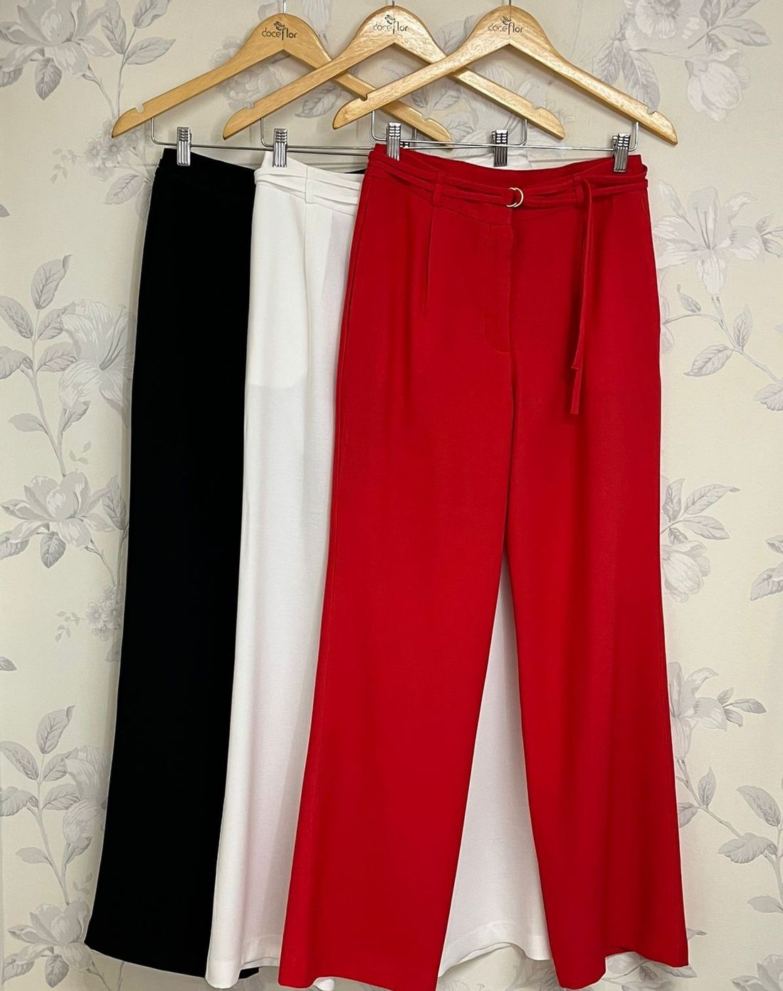 Calça Wide Leg Cinto - Doce Flor Calça Wide Leg Cinto - Doce Flor