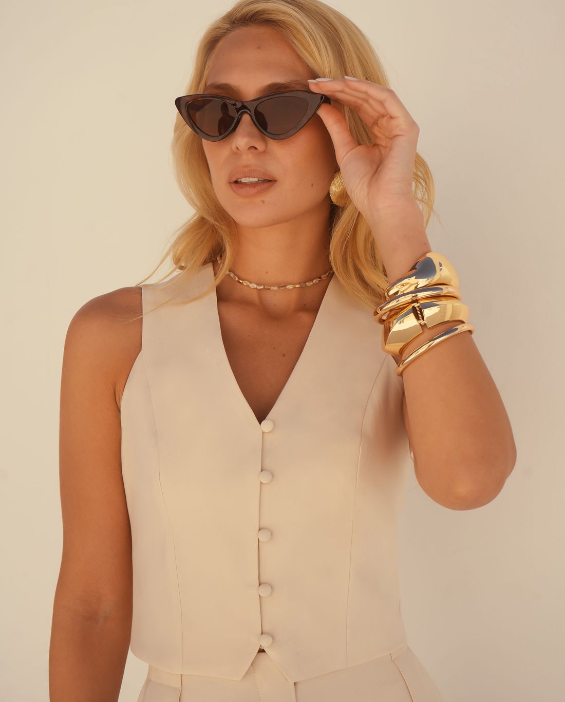 Conjunto Colete e Calça Wide Twill Bolso - Donna Ritz Conjunto Colete e Calça Wide Twill Bolso - Donna Ritz