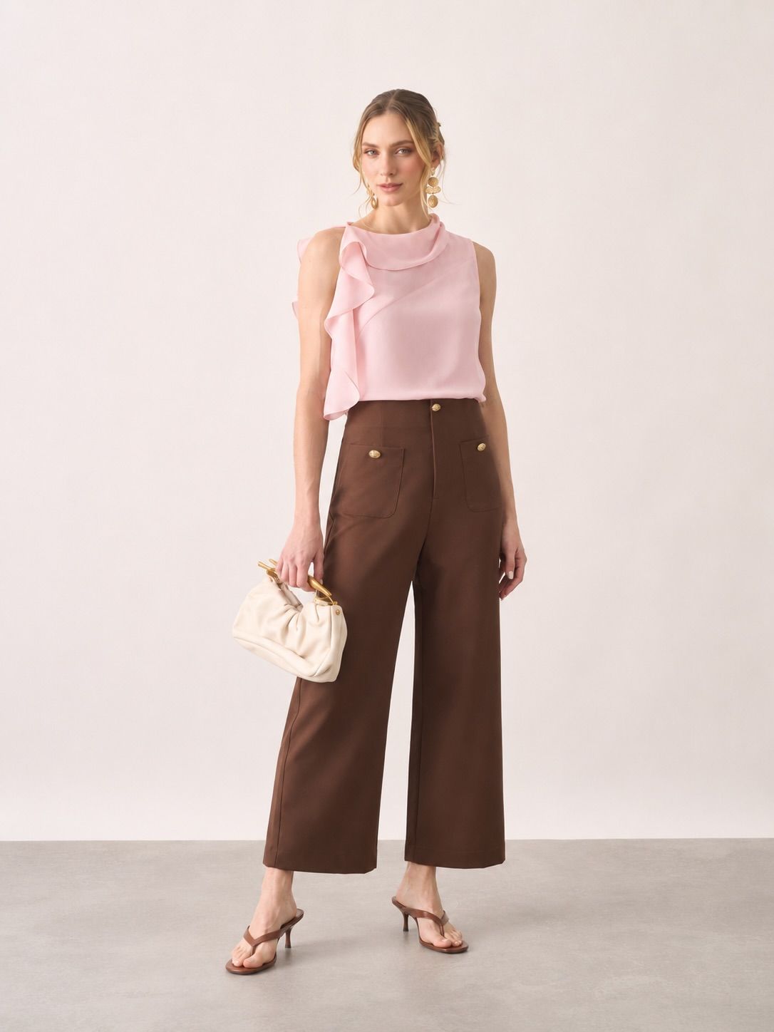 Blusa Crepe Gola Babados - Milalai Blusa Crepe Gola Babados - Milalai
