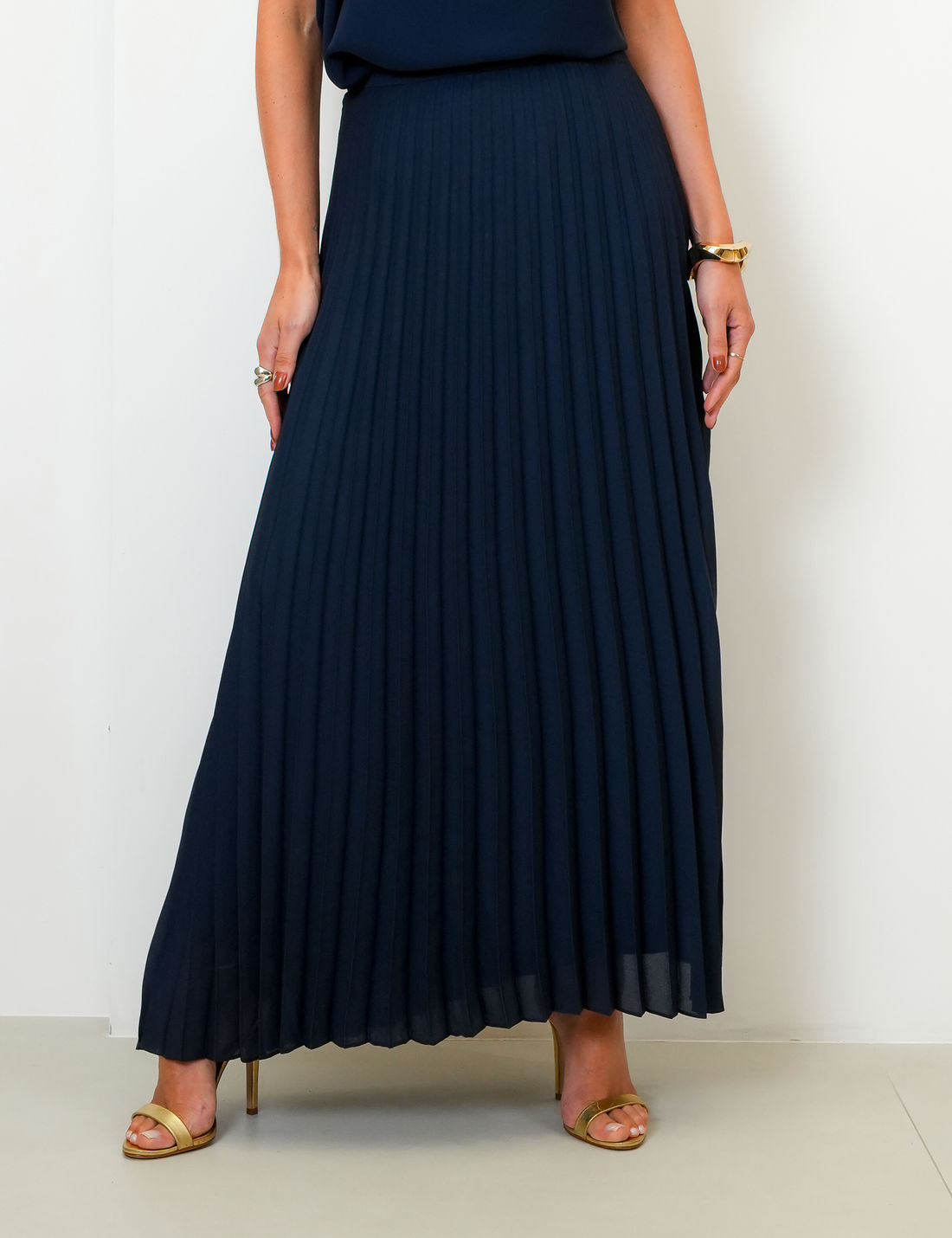 Saia Longa Brigitte Plissada - Unique Chic Saia Longa Brigitte Plissada - Unique Chic