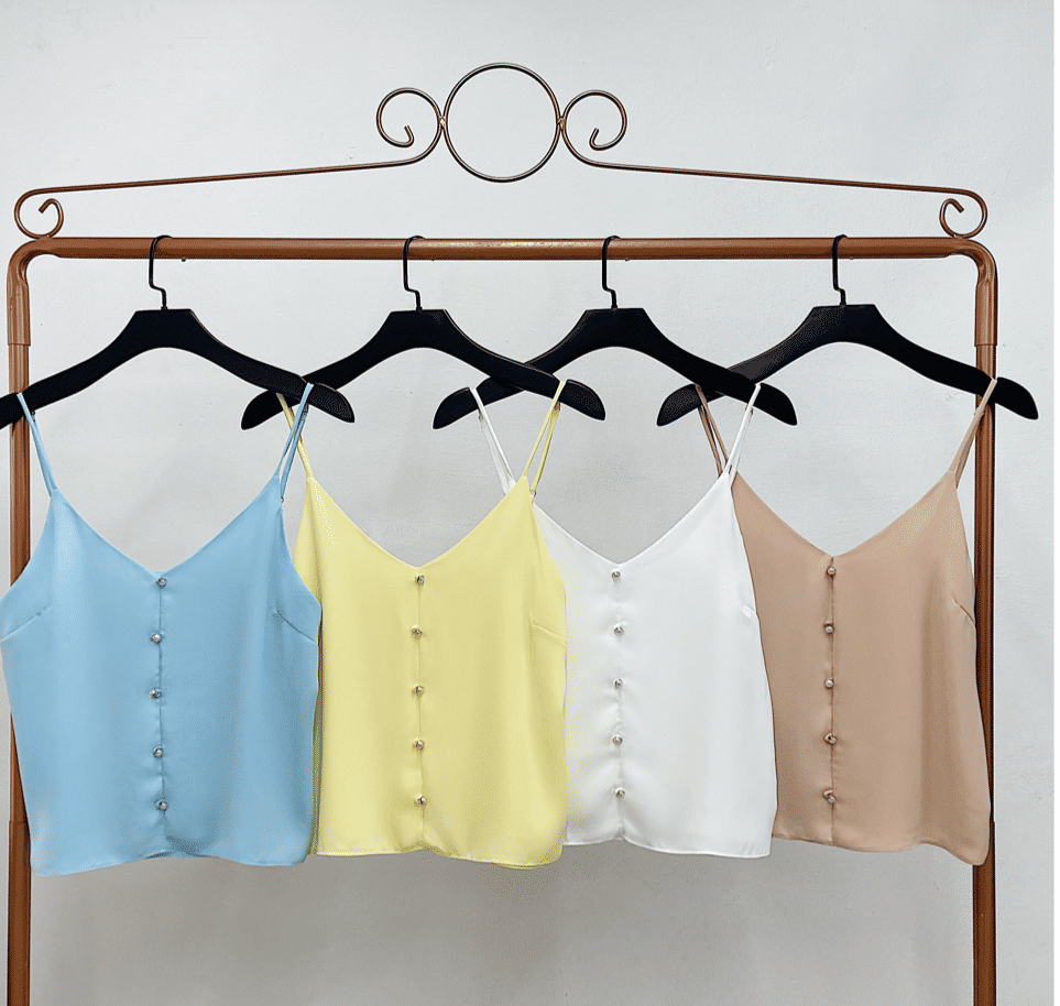 Regata Crepe Alcinha Botão Pérola - Milalai Regata Crepe Alcinha Botão Pérola - Milalai