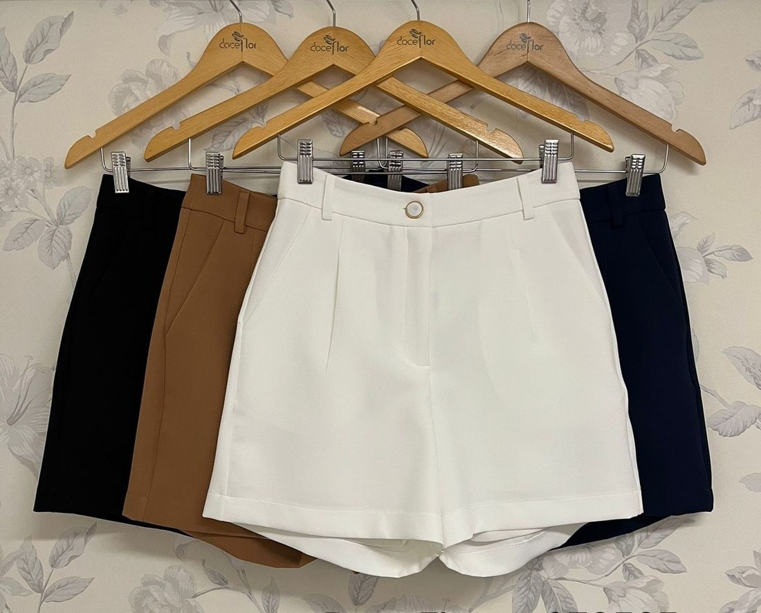 Short Alfaiataria com Pregas -Doce Flor