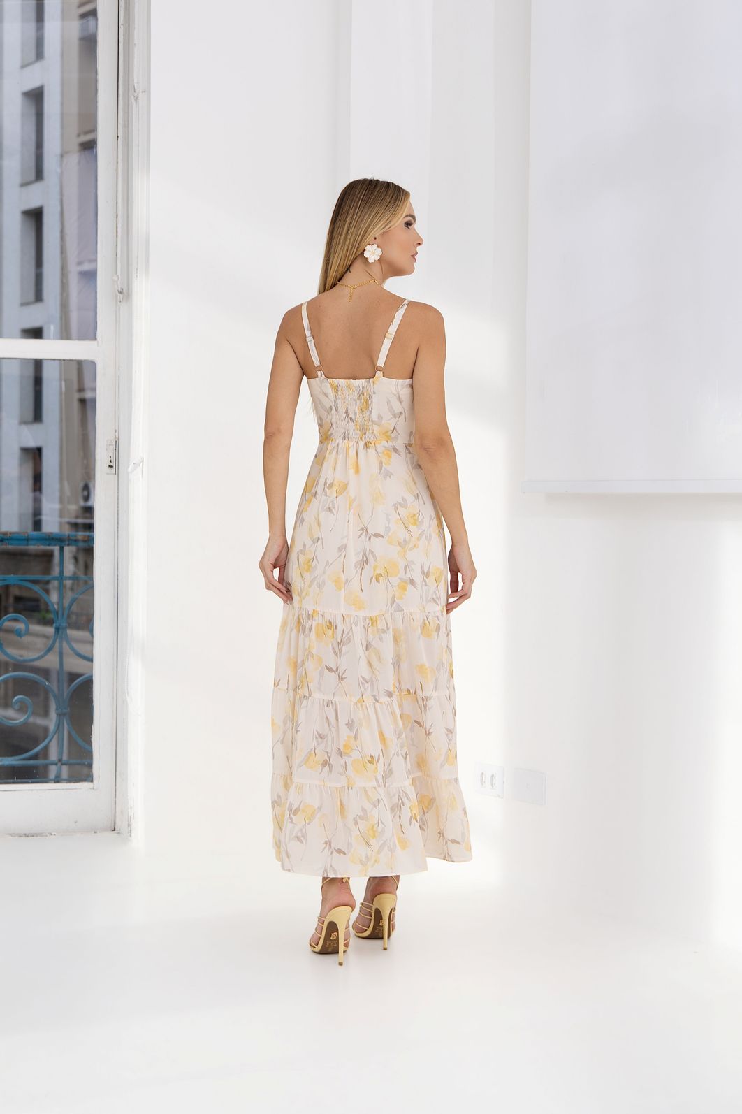 Vestido Torcido Floral Estampa Exclusiva - Donna Ritz Vestido Torcido Floral Estampa Exclusiva - Donna Ritz
