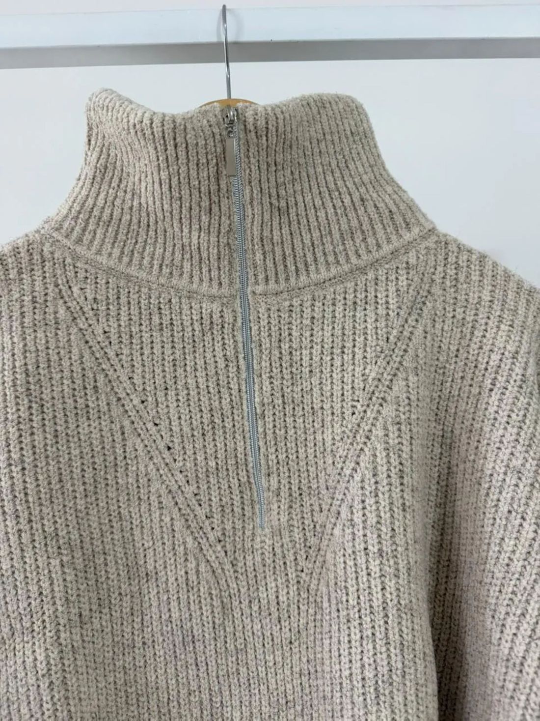 Blusa Tricot Mousse Gola Zíper Blusa Tricot Mousse Gola Zíper