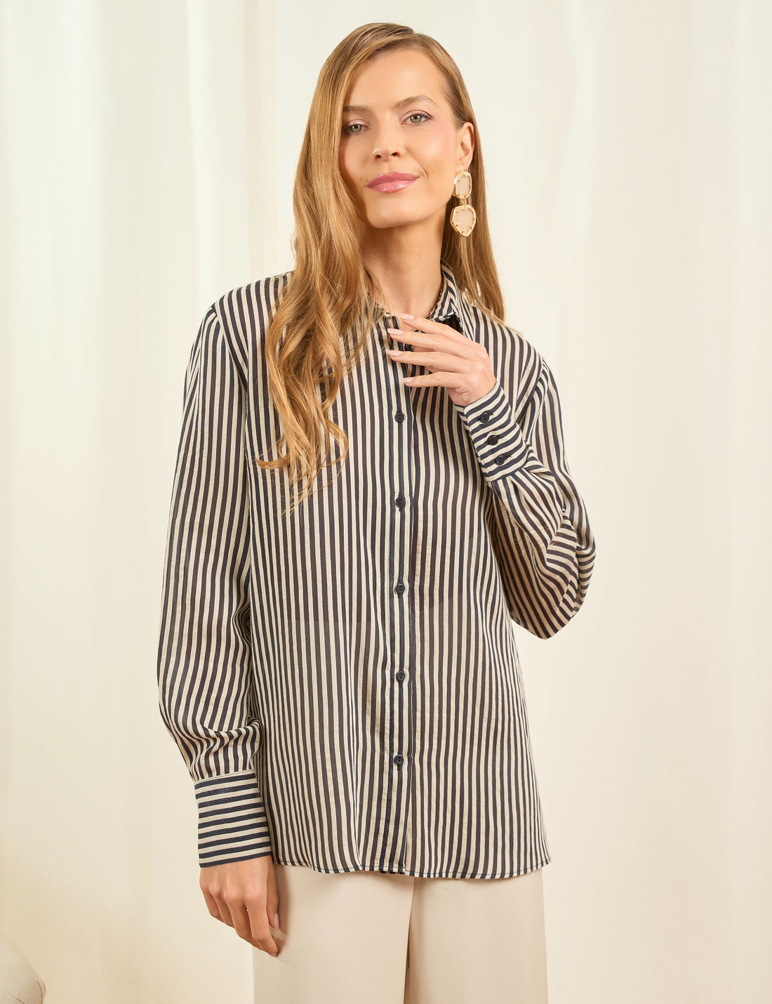 Camisa Zoe Liocel Listrado - Unique Chic Camisa Zoe Liocel Listrado - Unique Chic