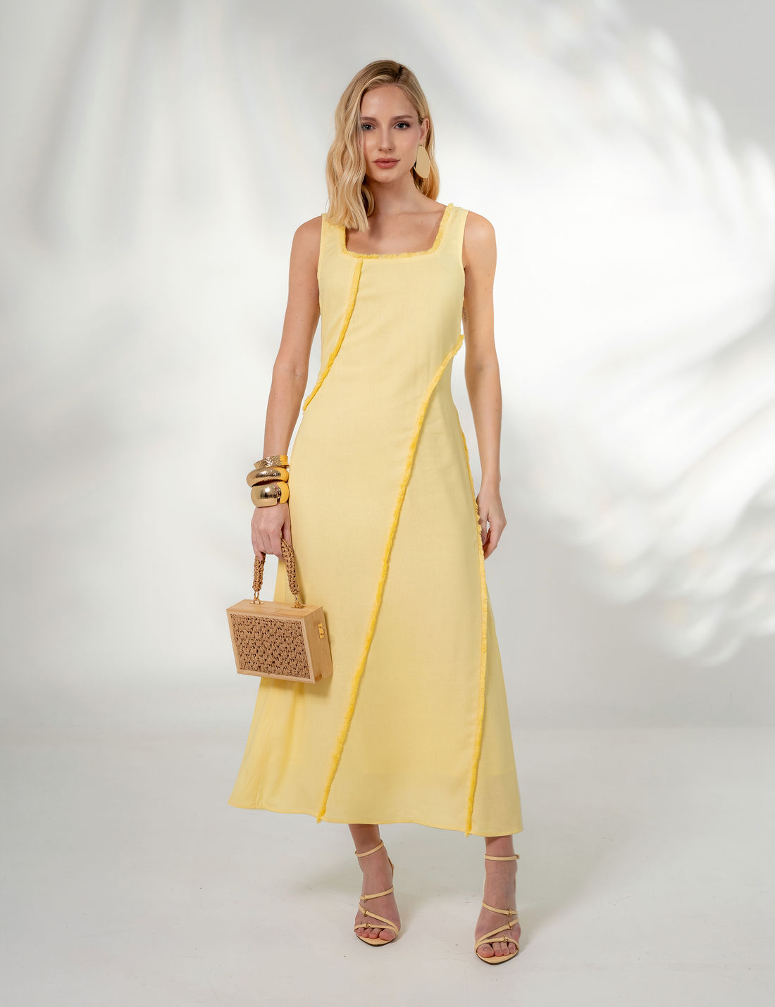 Vestido Stella Viscolinho - Unique Chic Vestido Stella Viscolinho - Unique Chic