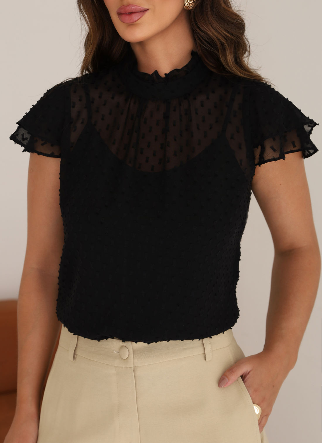 Blusa Crepe Chiffon Gola Alta - Doce Flor