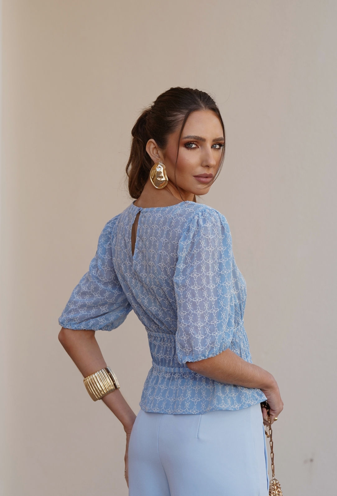 Blusa Em Chiffon Bordado - Doce Flor Blusa Em Chiffon Bordado - Doce Flor