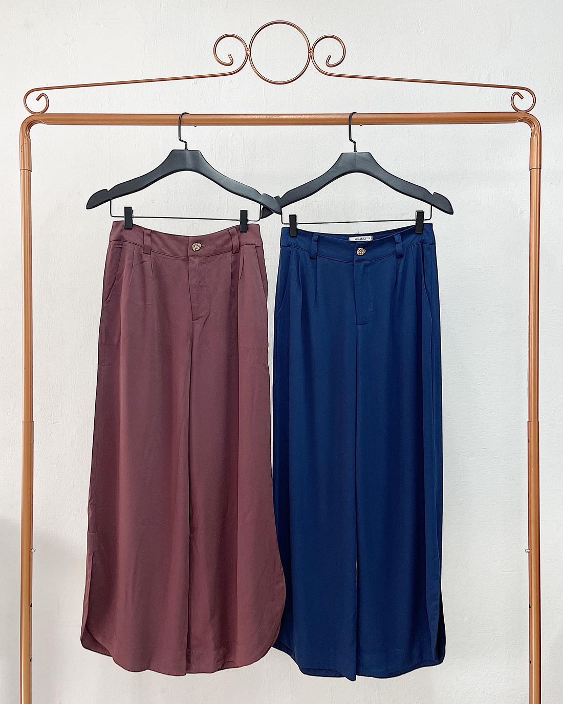 Calça Pantalona Viscose Sarja Botão Orgânico - Milalai