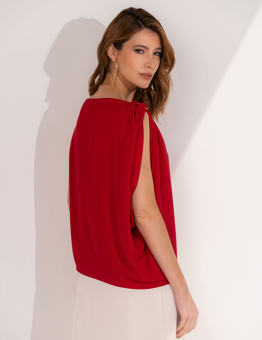 Blusa Raissa em Alfaiataria- Unique Chic Blusa Raissa em Alfaiataria- Unique Chic