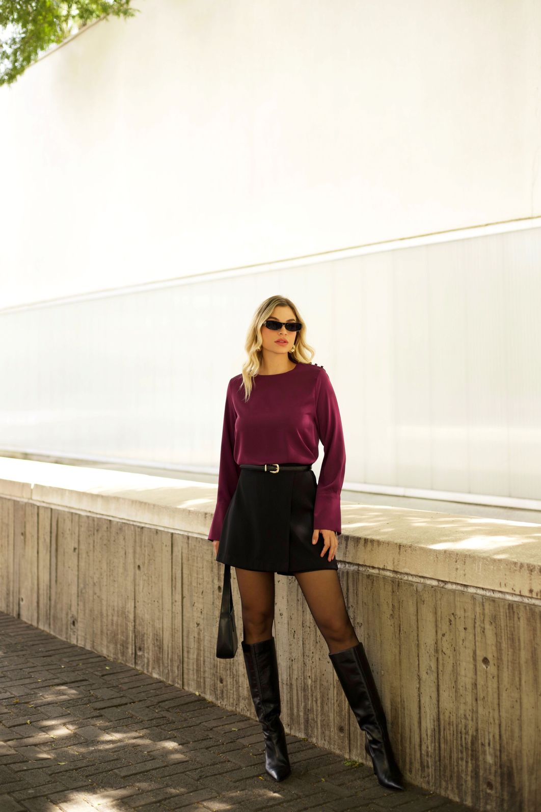 Blusa Manga Longa Acetinada Botões - Doce Flor