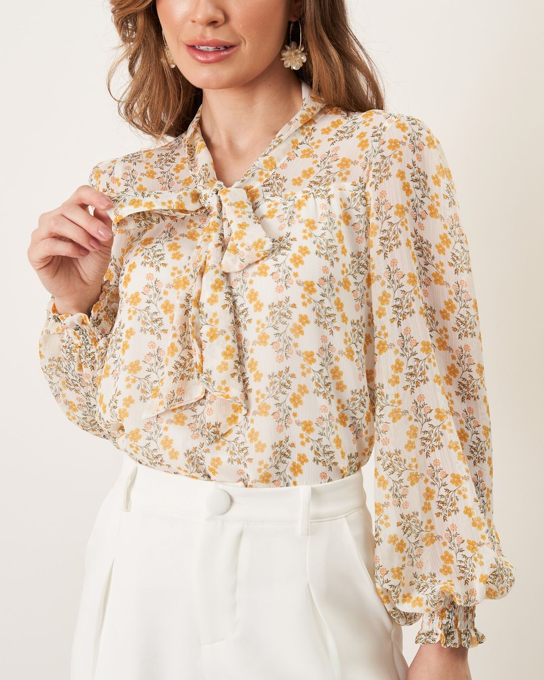 Blusa Estampada Floral Com Laço - Milalai Blusa Estampada Floral Com Laço - Milalai
