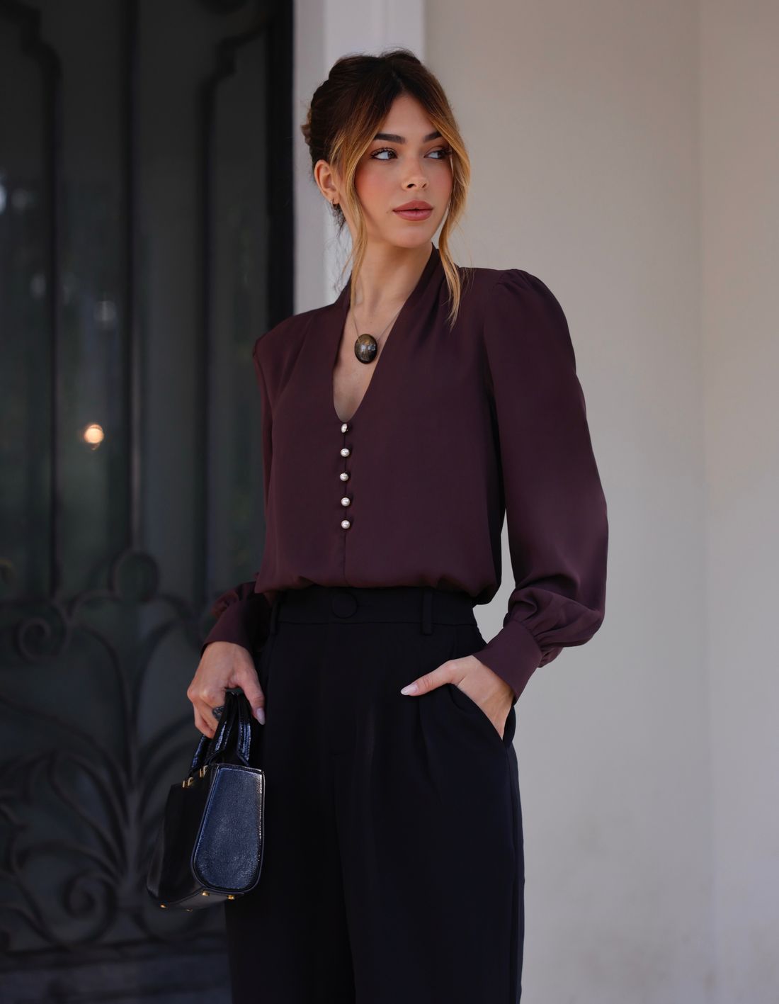 Blusa Manga Longa Em Crepe Botões - Milalai