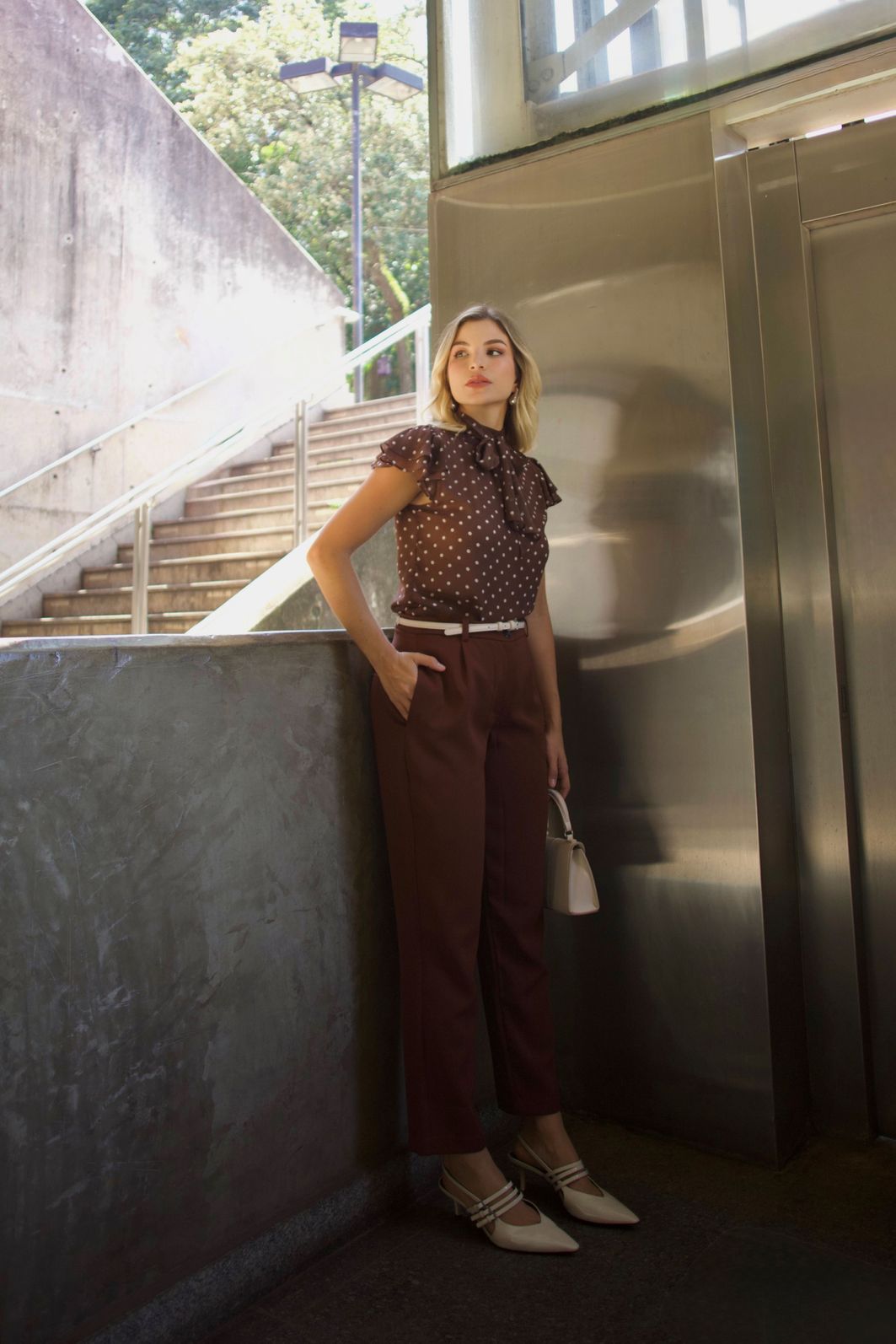 Calça Cenoura Alfaiataria - Doce Flor