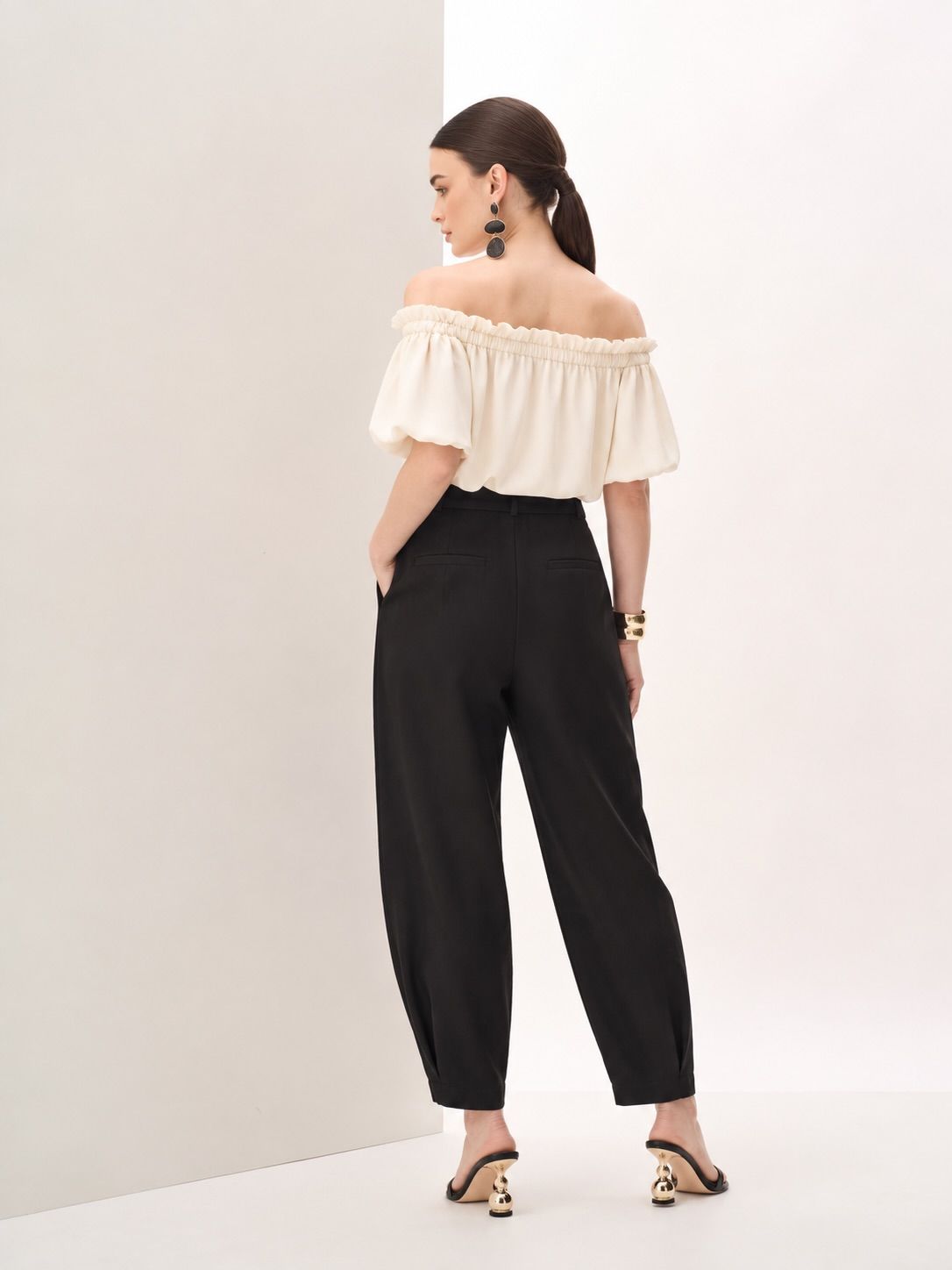 Blusa Crepe Ombro a Ombro - Milalai Blusa Crepe Ombro a Ombro - Milalai