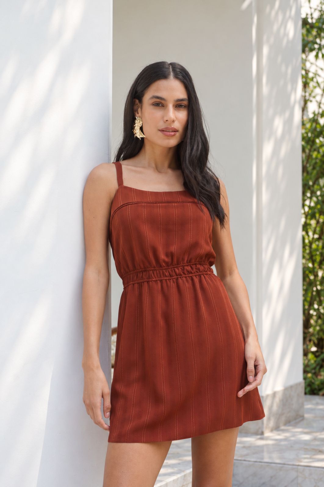 Vestido Curto Alfaiataria Leve com Textura - Donna Ritz Vestido Curto Alfaiataria Leve com Textura - Donna Ritz