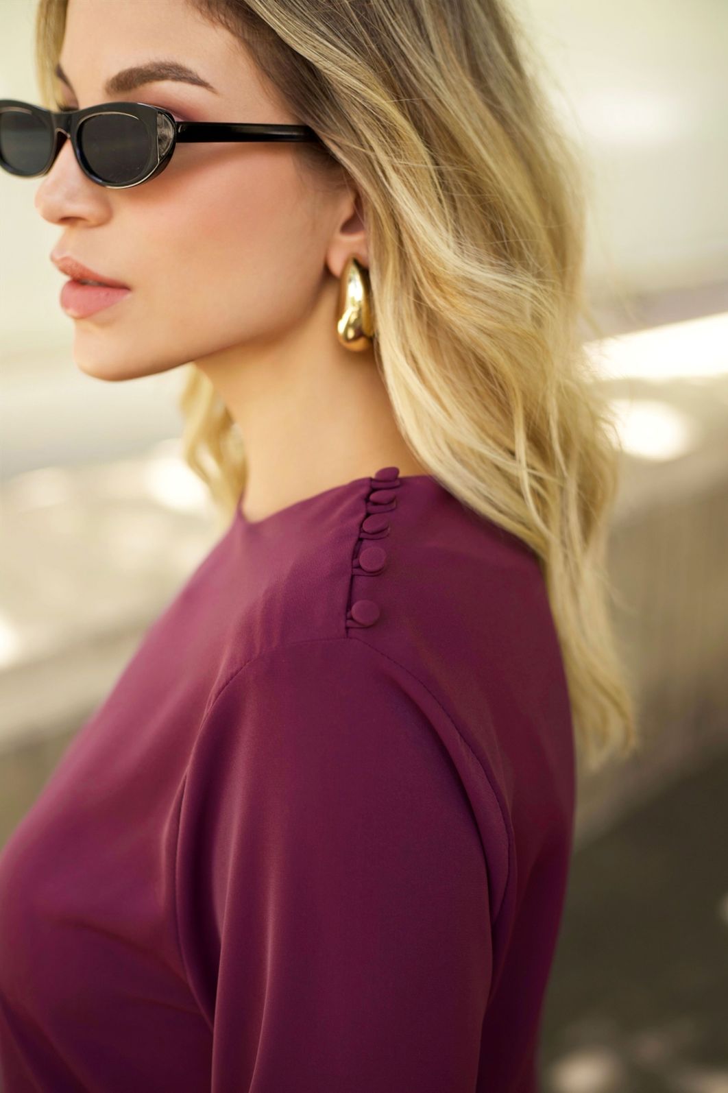 Blusa Manga Longa Acetinada Botões - Doce Flor